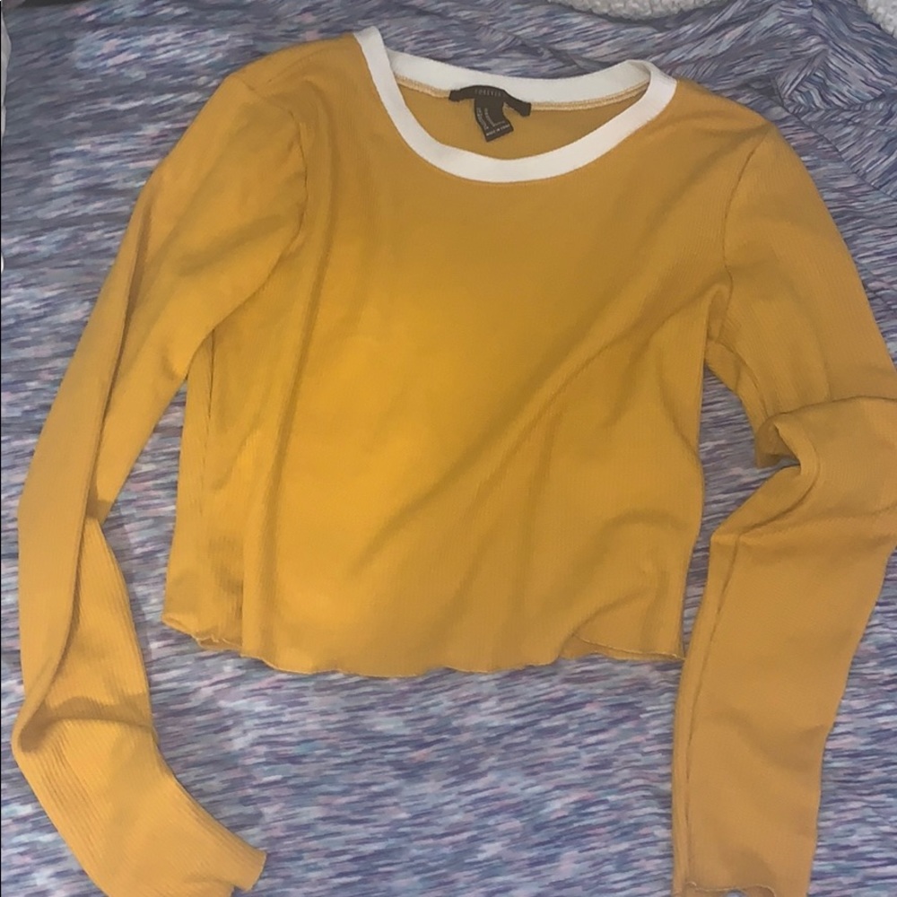 Cropped top